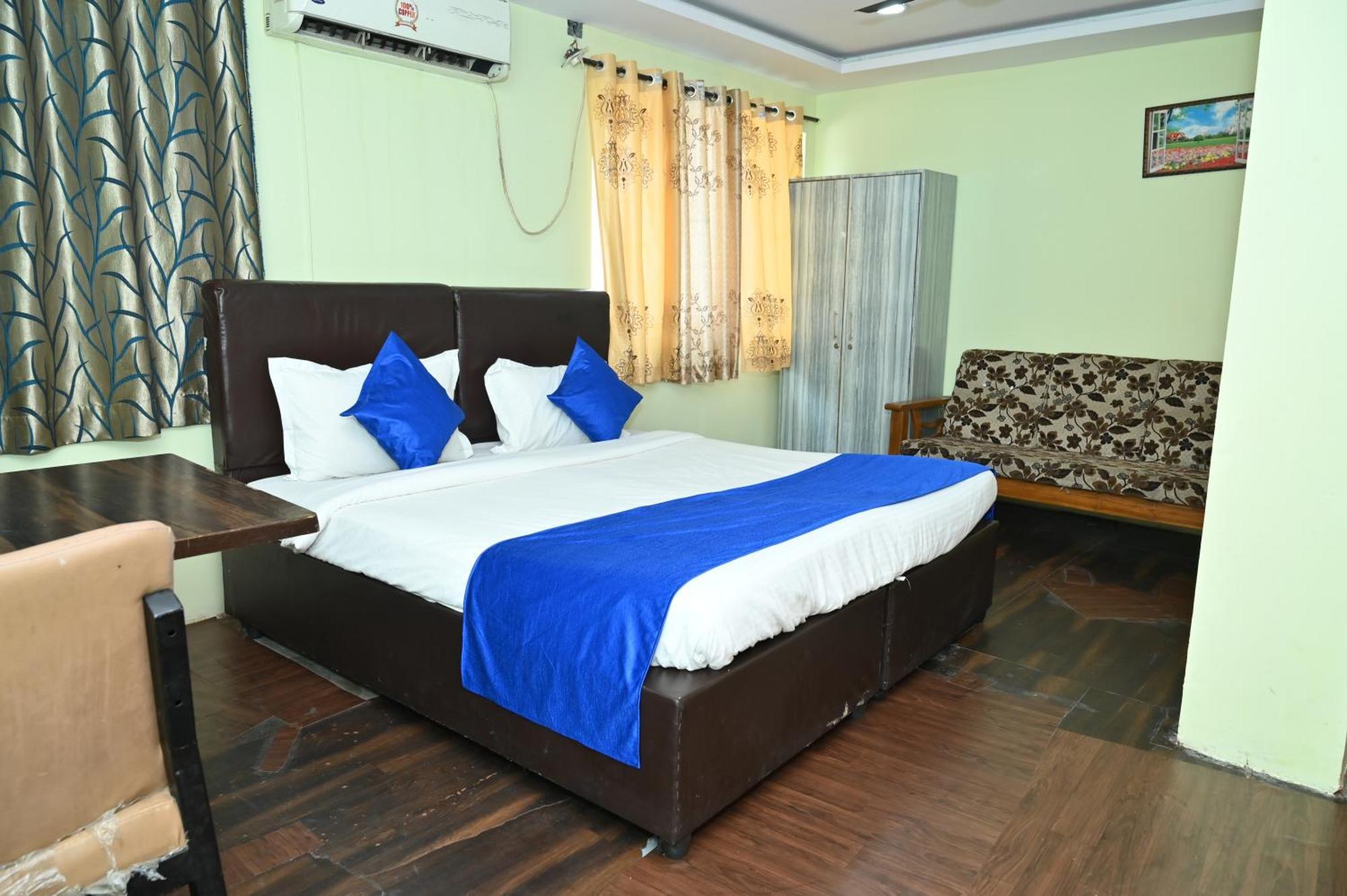 Hotel Ankitha Grand Хидерабад Екстериор снимка